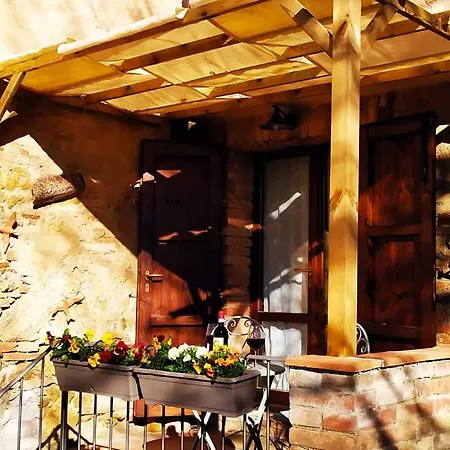 Da Simone Podere Santi Lucia E Pietro Country house