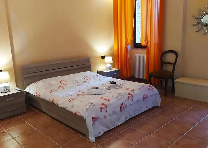 Da Simone Podere Santi Lucia E Pietro Country house *